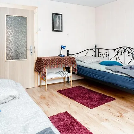 Dom W Ogrodzie Apartment