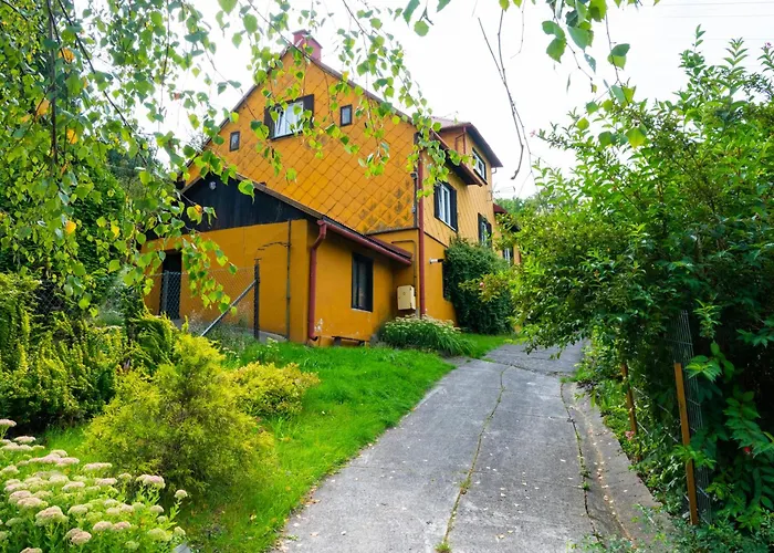 Dom W Ogrodzie 아파트