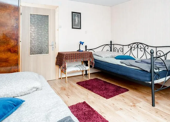 Dom W Ogrodzie דירה