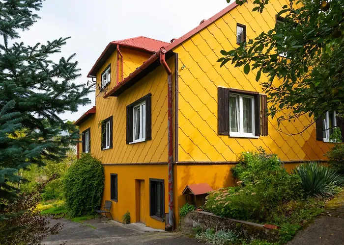 아파트 Dom W Ogrodzie *